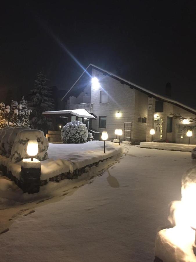 Apartmani Berghaus ซลาตีบอร์ ภายนอก รูปภาพ